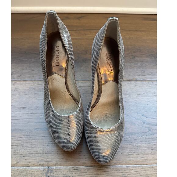 MICHAEL Michael Kors Slip On Stiletto Metallic Pump Heels Silver Gold Sz 6.5M - Picture 2 of 9